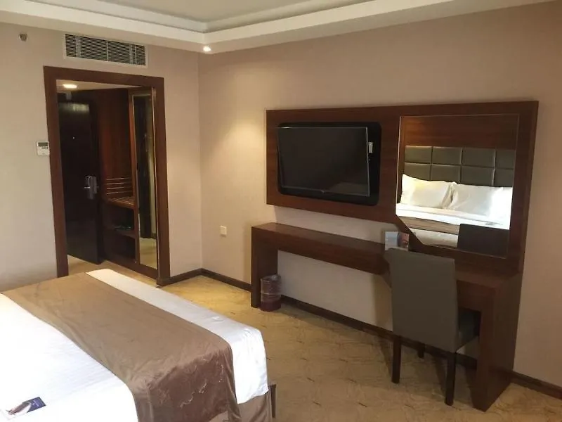 Mena Hotel Nasiriah Riyadh 3*,